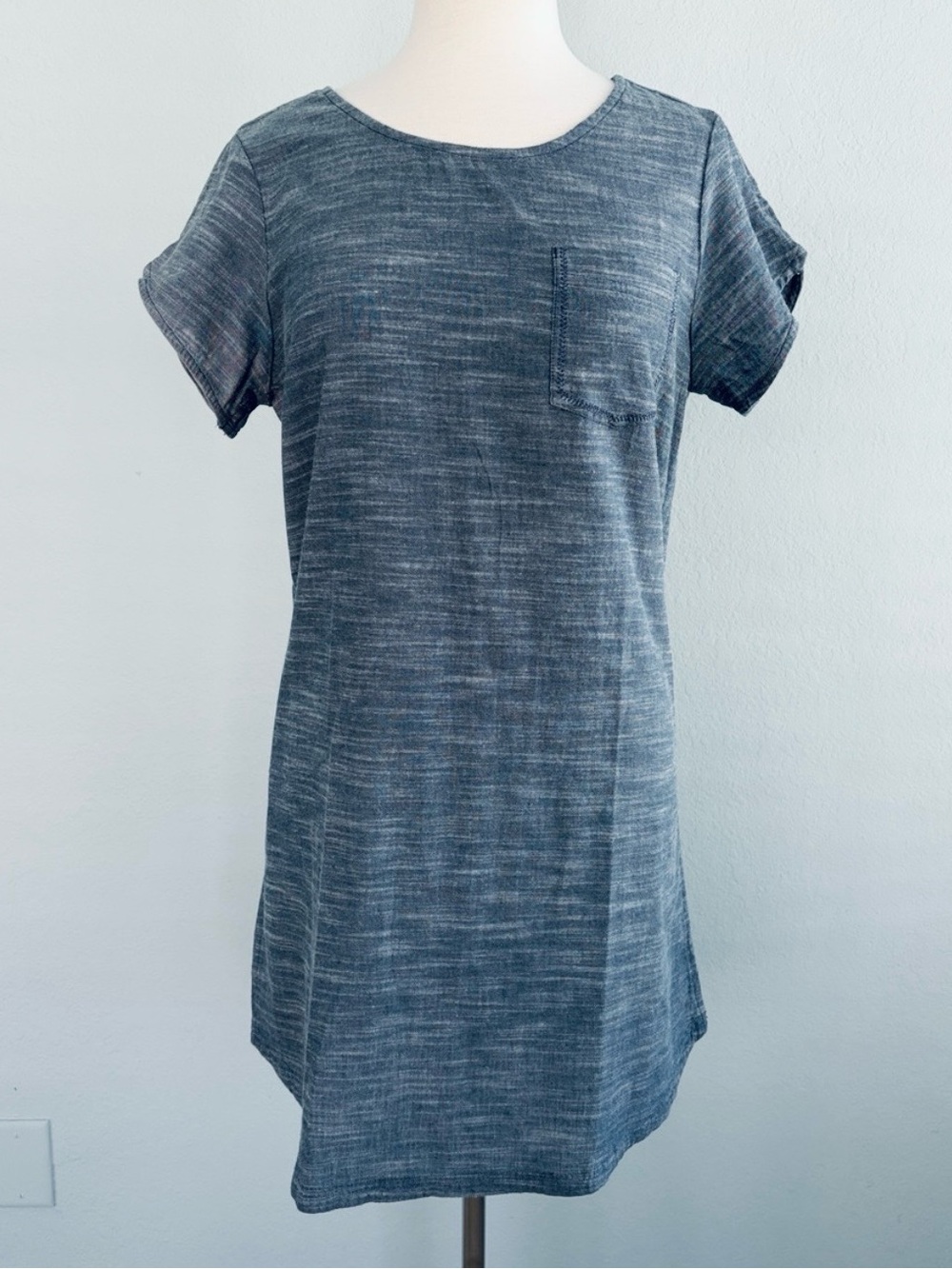 Pact Organic Cotton Chambray Shift Dress - Picture 4 of 15